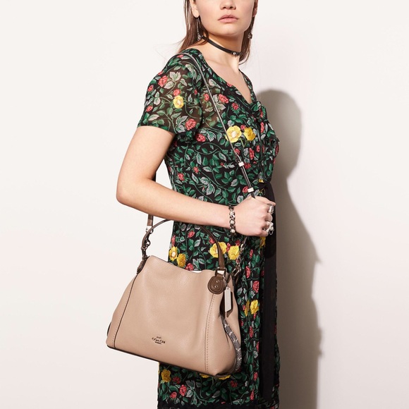 ❌SOLD❌ Coach Colorblock Edie 28 with Snakeskin - Picture 3 of 16